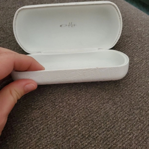 Michael kors polarized rose color aviators - Picture 10 of 10